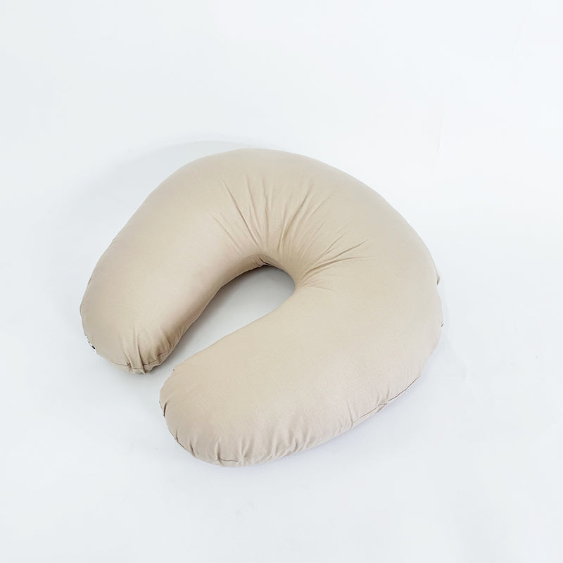 Coussin d’allaitement beige clair