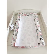 Matelas à langer imperméable avec housse (animaux/rose)