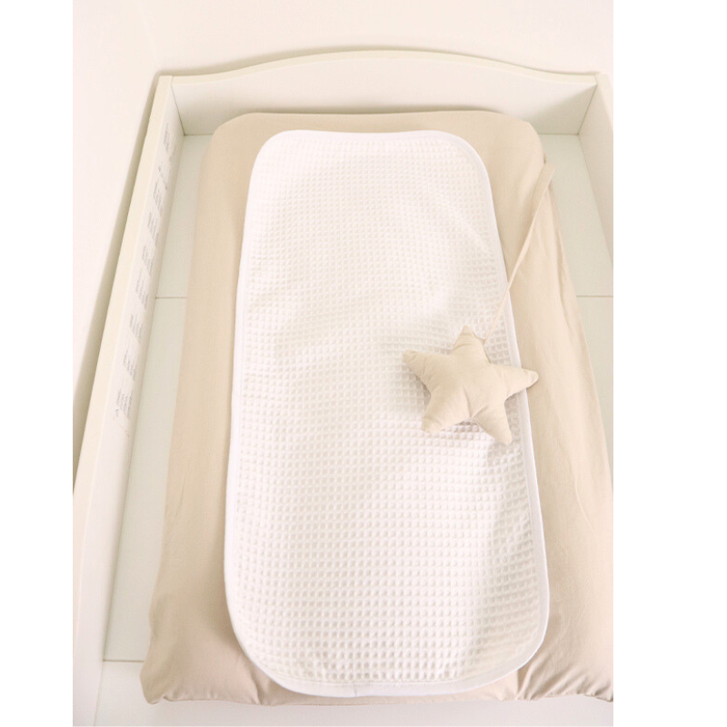 Matelas à langer imperméable avec housse Beige