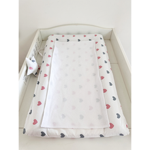 Matelas à langer imperméable avec housse (Cœur Gris Rose)