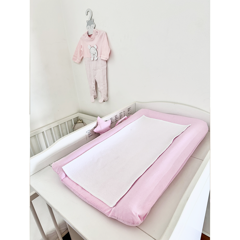 Matelas à langer imperméable avec housse Rose